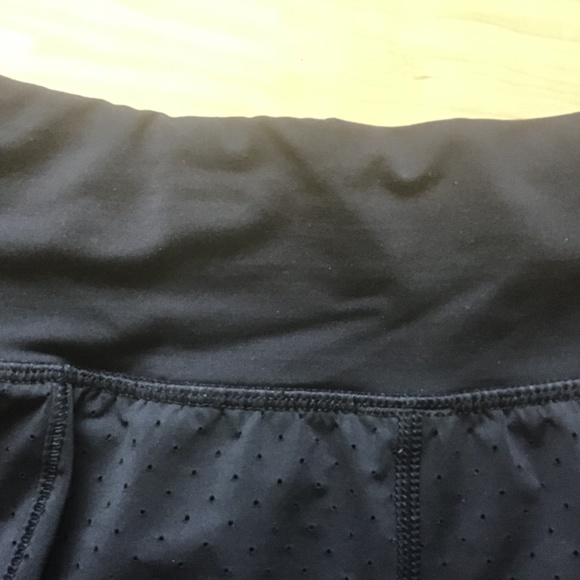 Lululemon shorts - Picture 3 of 5